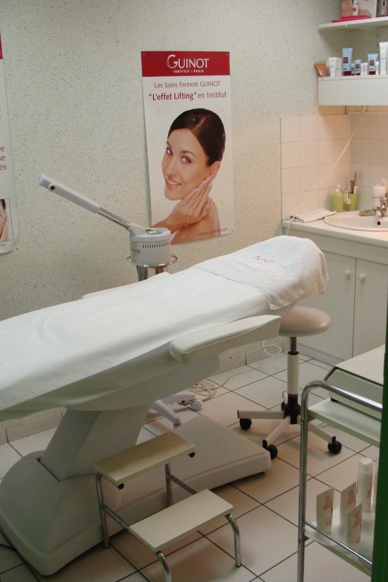 Votre cabine soins visage...